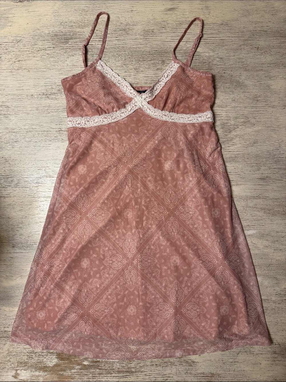 Vintage Y2K Lace-Trim Paisley Chemise Slip Dress in Dusty Rose Size XS